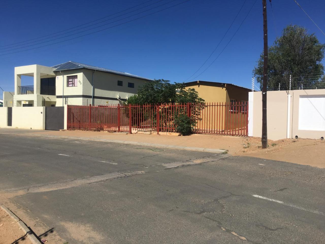 Hotel Pandeinge Windhoek Exterior foto