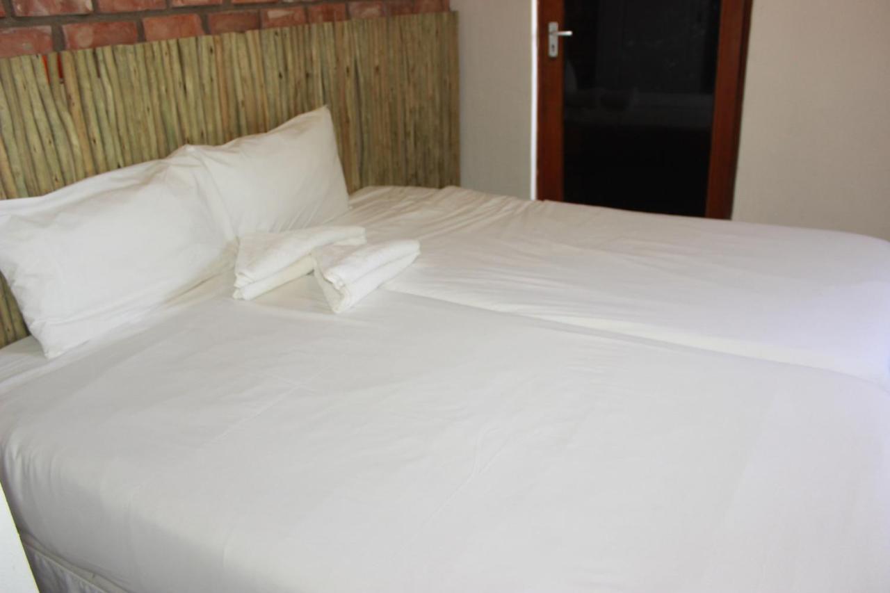 Hotel Pandeinge Windhoek Exterior foto