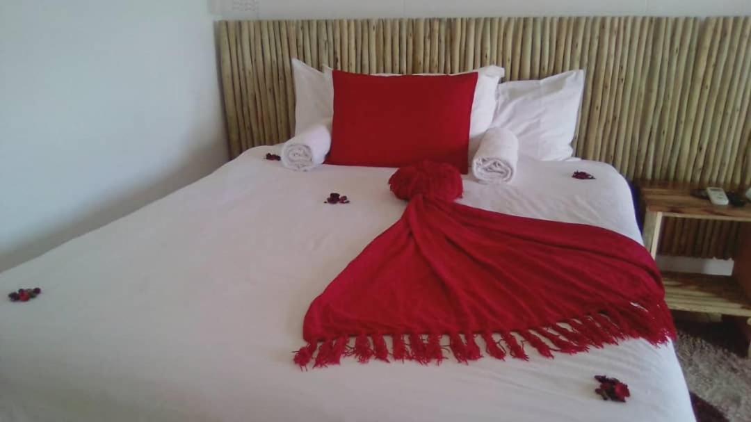 Hotel Pandeinge Windhoek Exterior foto